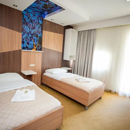 Herceg Hotel 4*