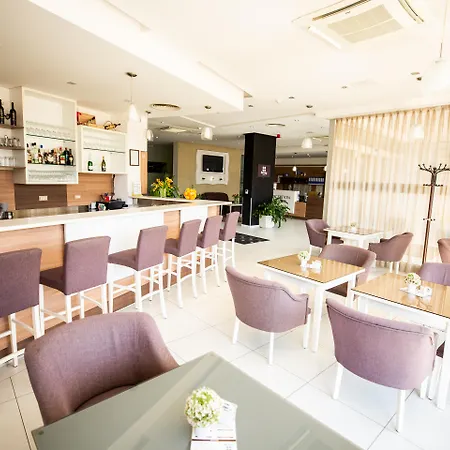 Herceg Hotel 4*