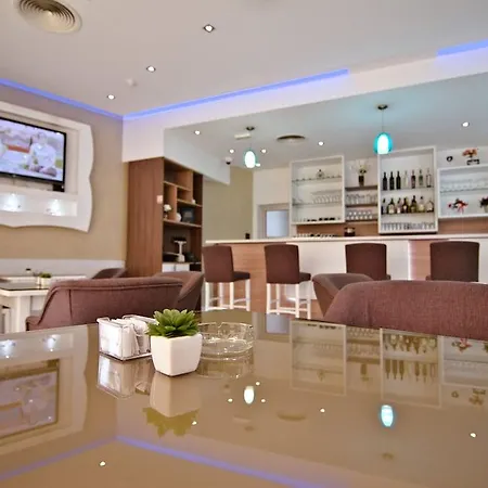 Herceg Hotel 4*